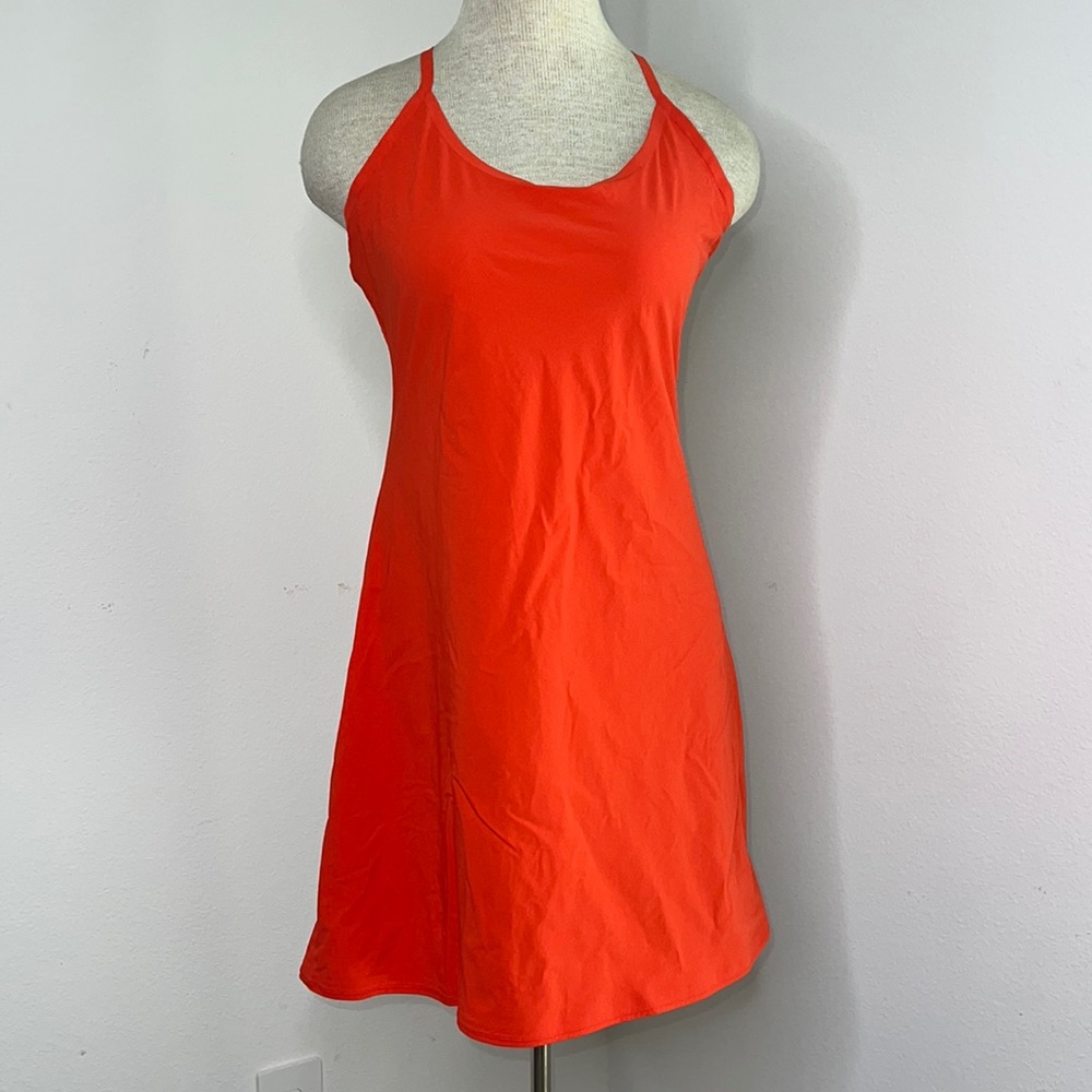 🔹 Outdoor Voices Excercise Dress